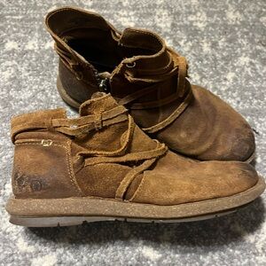 Born leather ankle boots